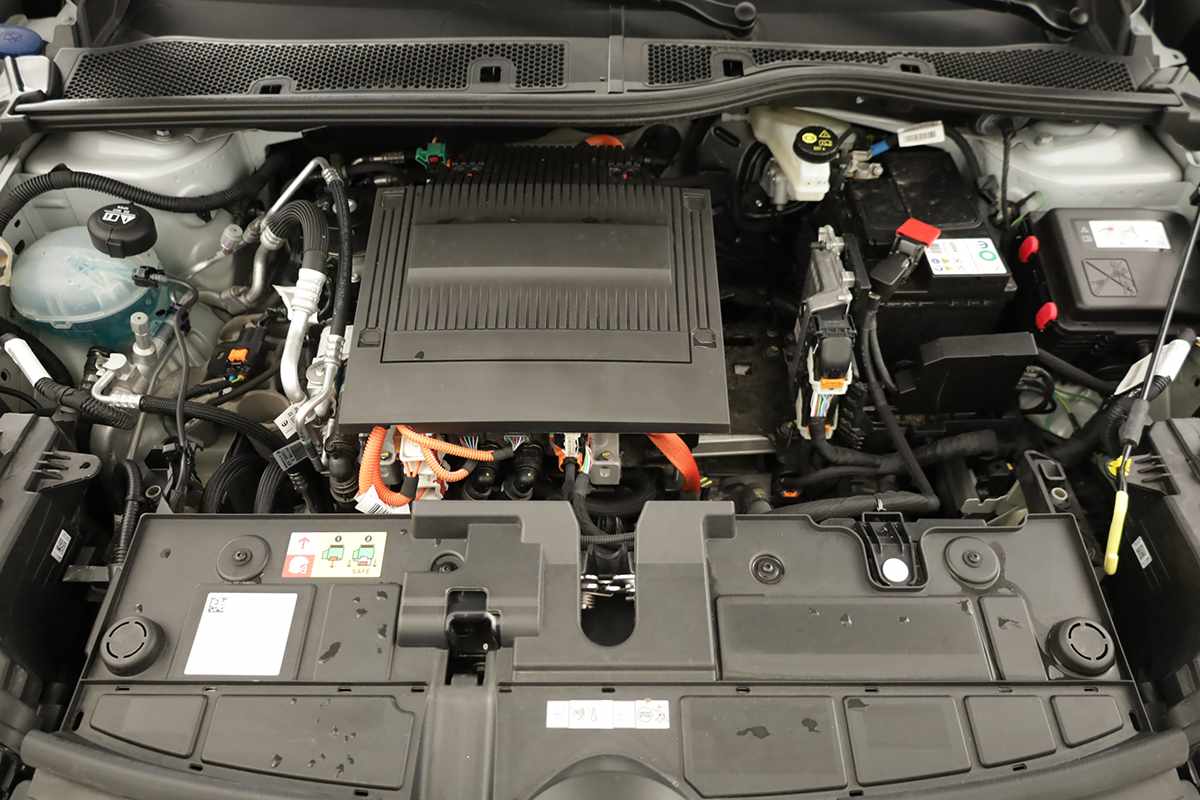 citroen-c4-2025-eletrico-0cc