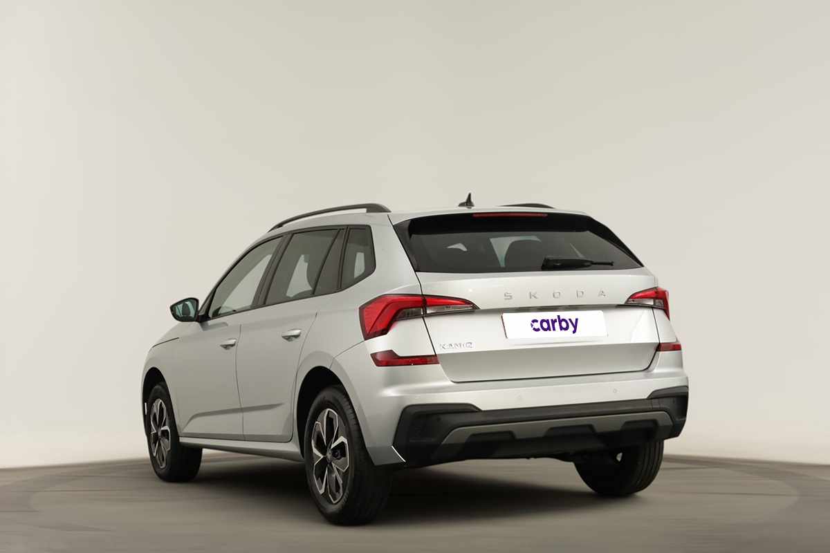 skoda-kamiq-2025-gasolina-999cc