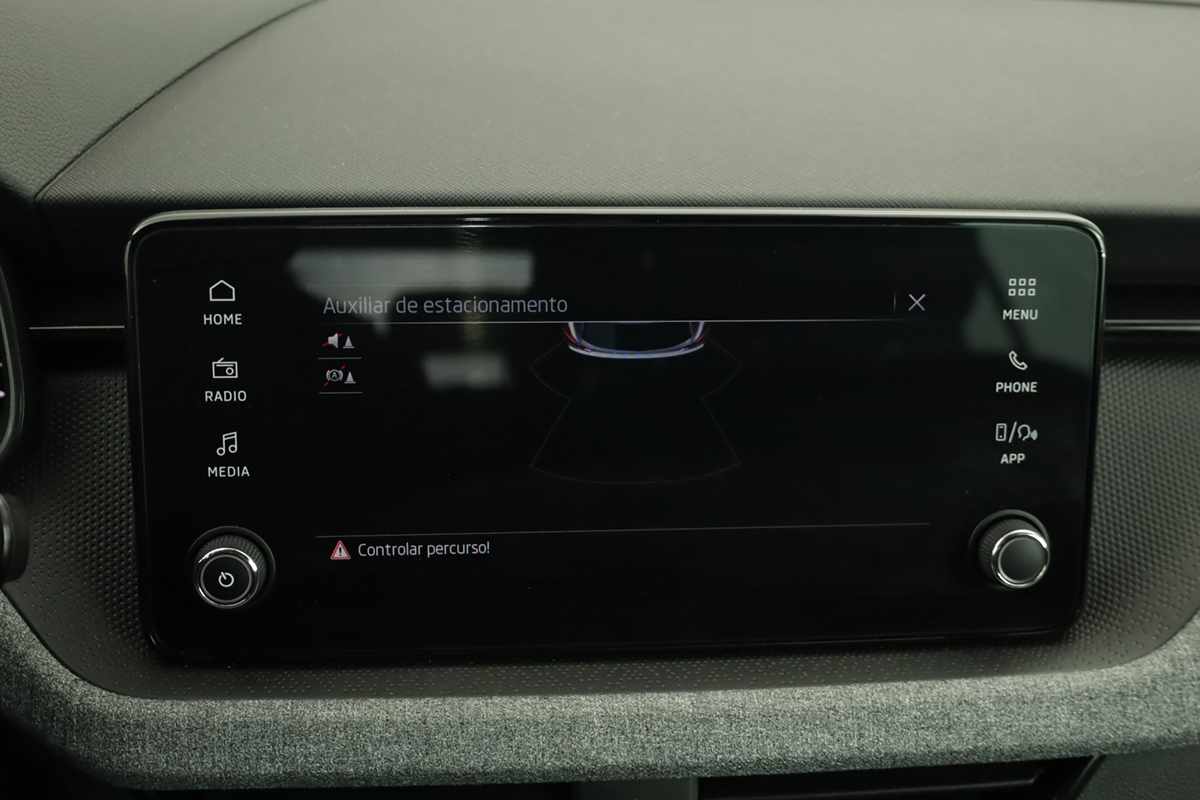 skoda-kamiq-2025-gasolina-999cc