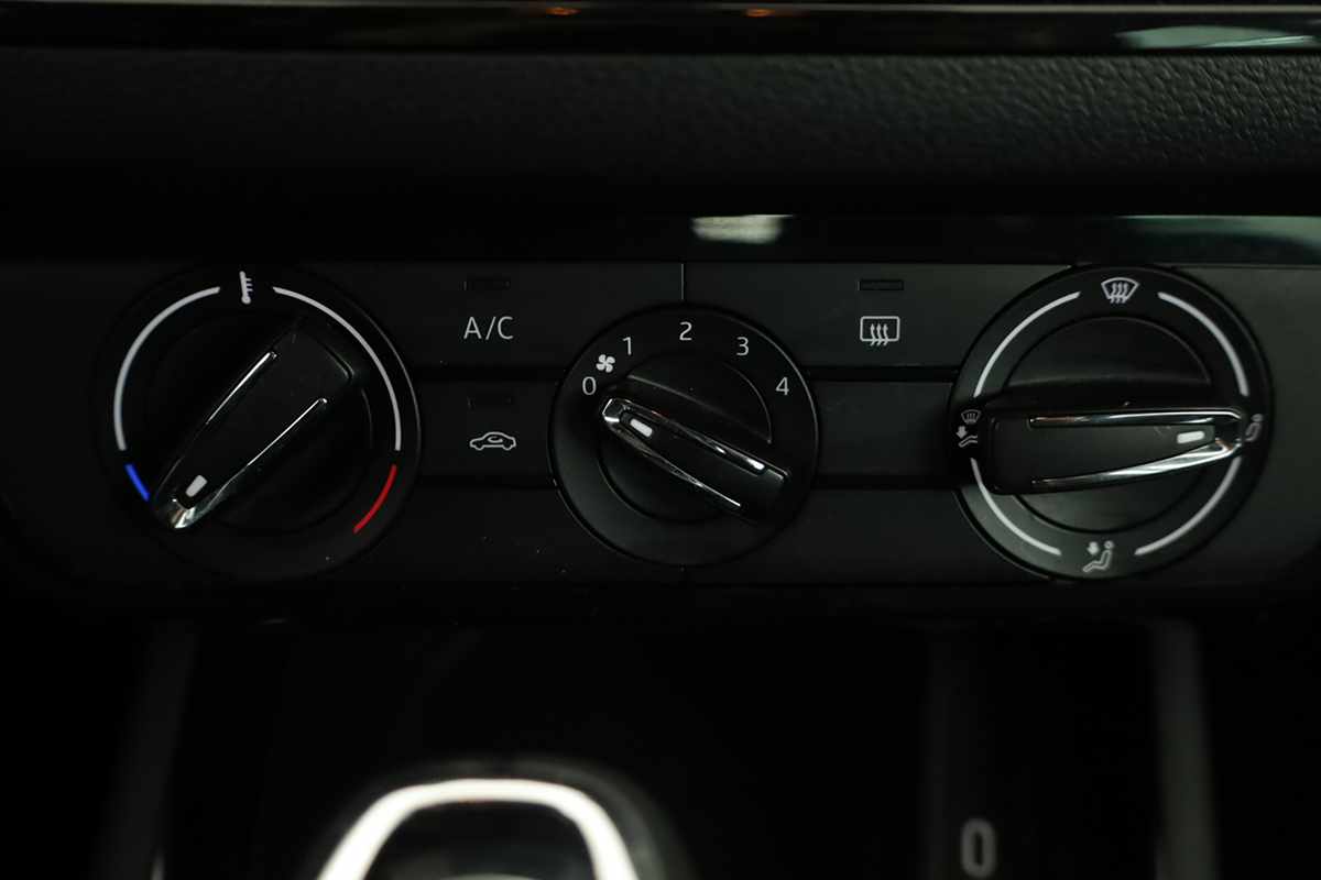 skoda-kamiq-2025-gasolina-999cc