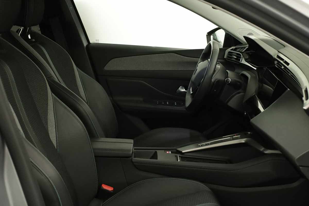 peugeot-308-2024-gasolina-1199cc