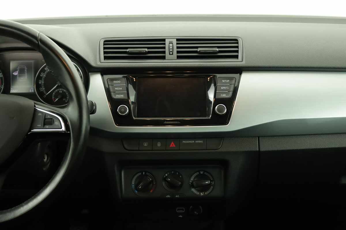 skoda-fabia-2019-gasolina-999cc