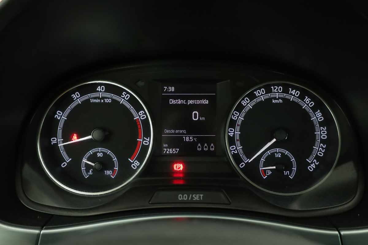 skoda-fabia-2019-gasolina-999cc