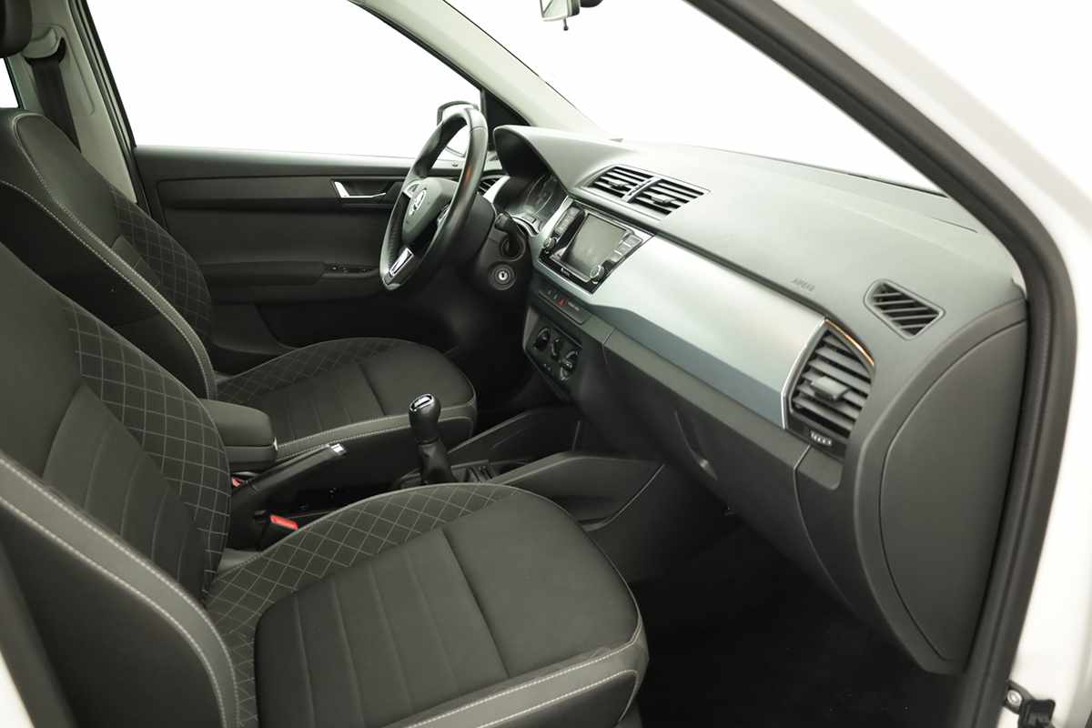 skoda-fabia-2019-gasolina-999cc