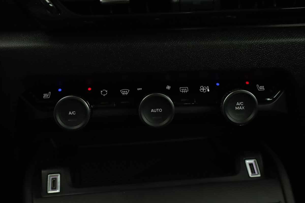 citroen-c4-2024-gasolina-1199cc