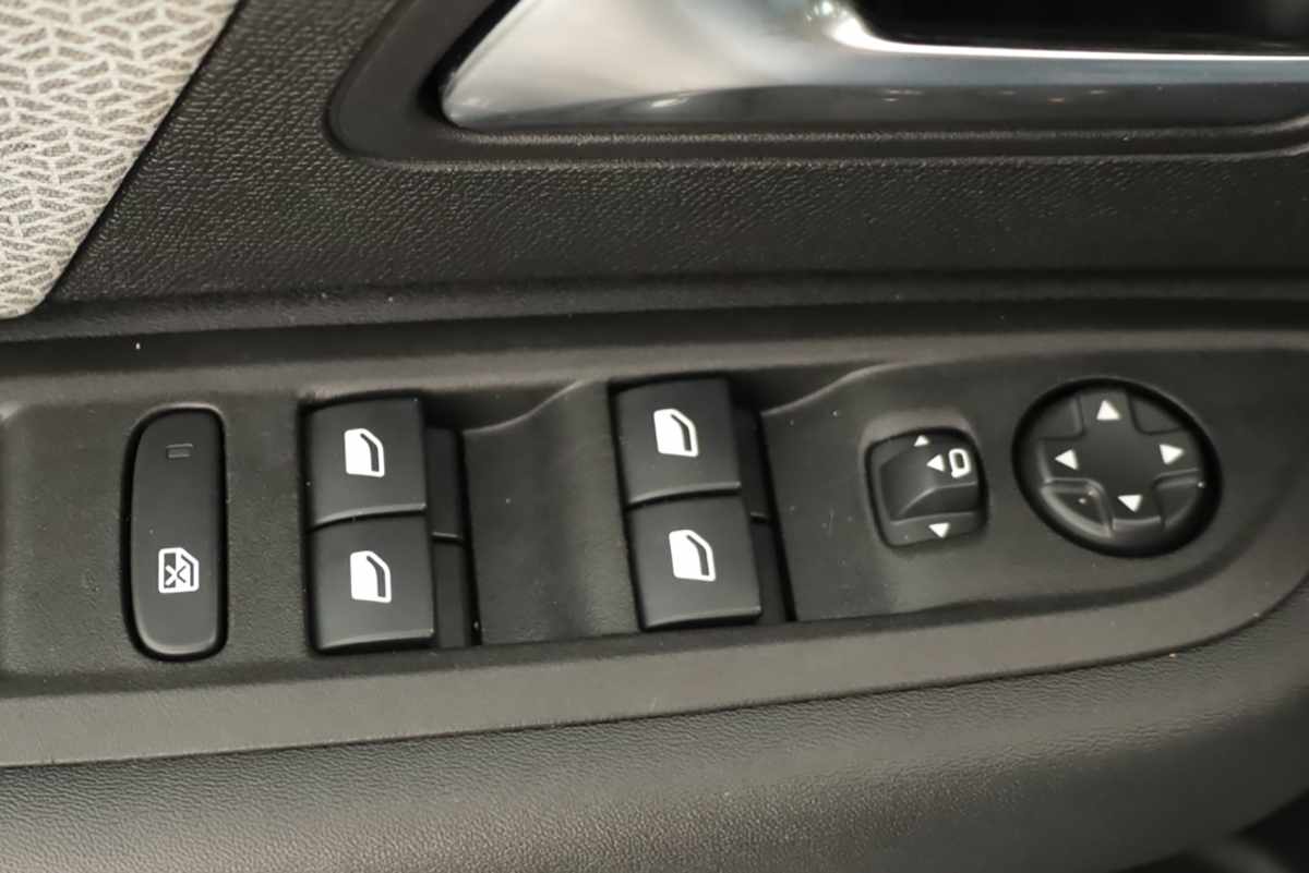 citroen-c4-2024-gasolina-1199cc