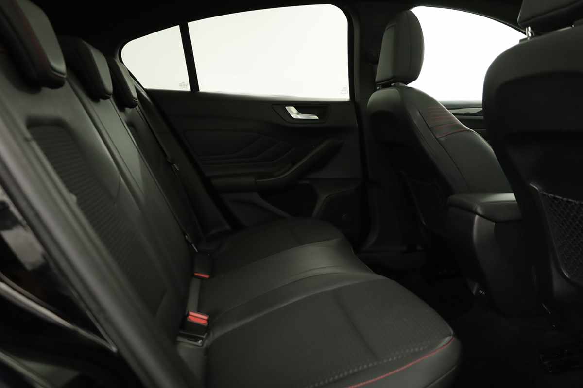 ford-focus-2018-gasolina-998cc