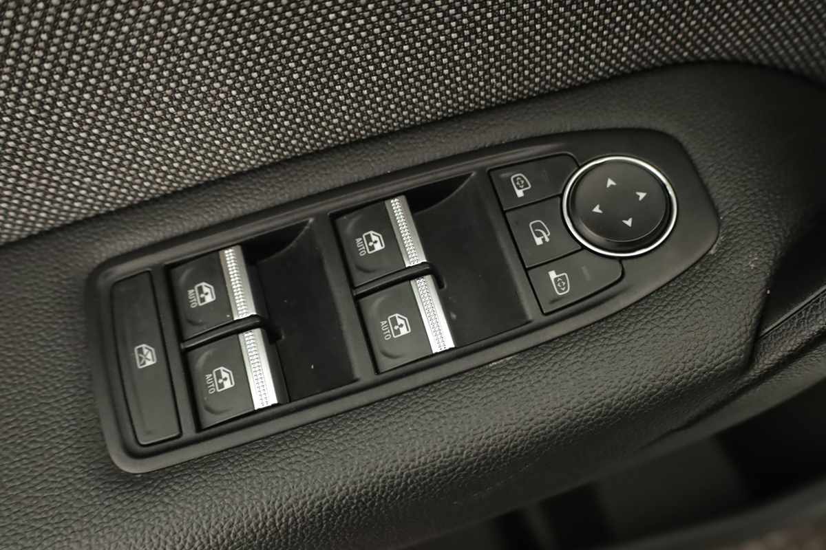 renault-captur-2025-gpl-999cc