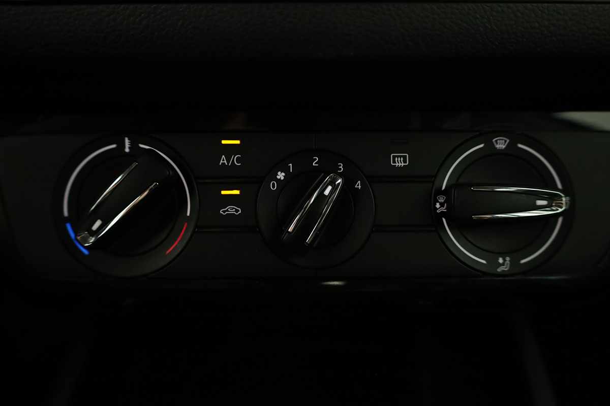skoda-kamiq-2025-gasolina-999cc