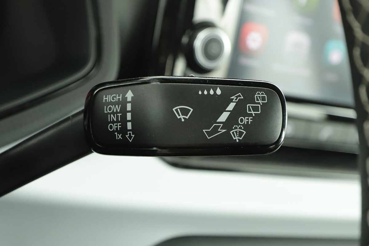 seat-arona-2023-gasolina-999cc
