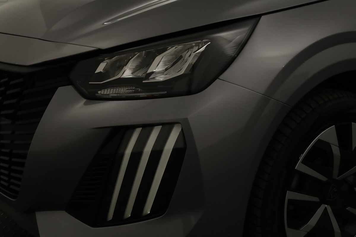 peugeot-e-208-2025-eletrico-0cc