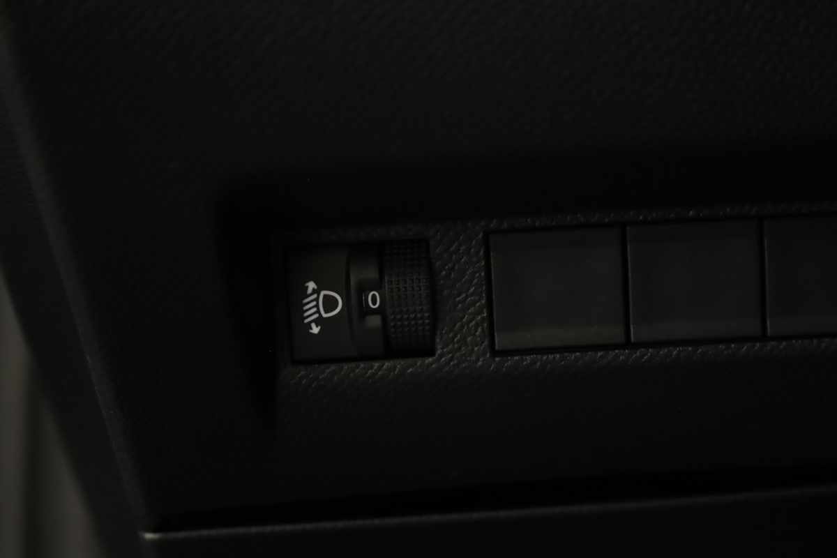peugeot-e-208-2025-eletrico-0cc