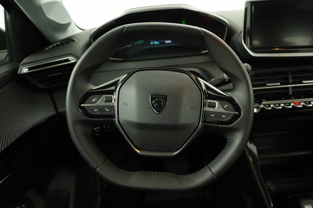 peugeot-e-208-2025-eletrico-0cc