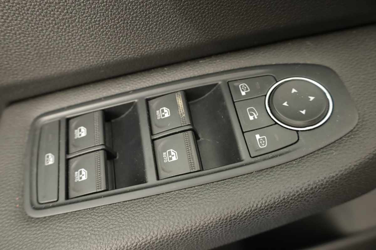 renault-clio-2024-gpl-999cc