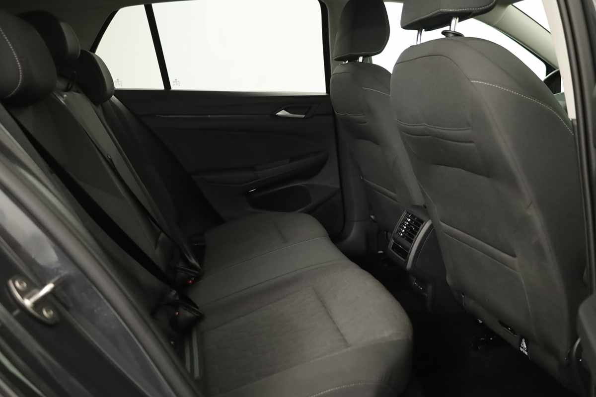 volkswagen-golf-2025-hibrido-a-gasolina-1498cc