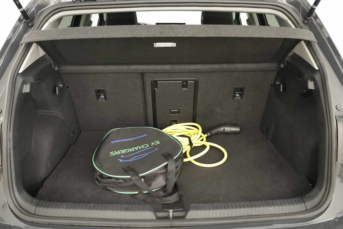 volkswagen-golf-2025-hibrido-a-gasolina-1498cc