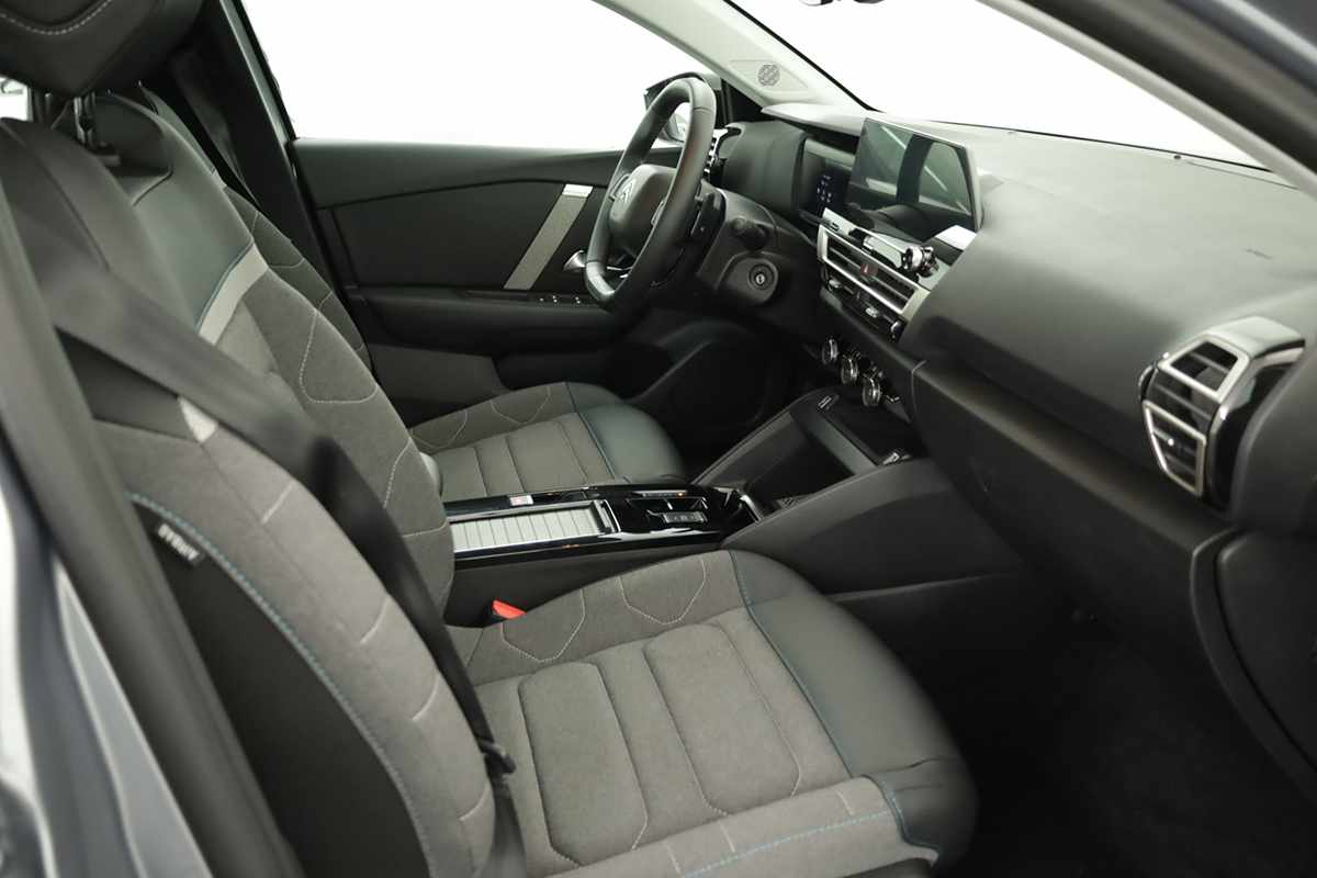 citroen-c4-2024-gasolina-1199cc