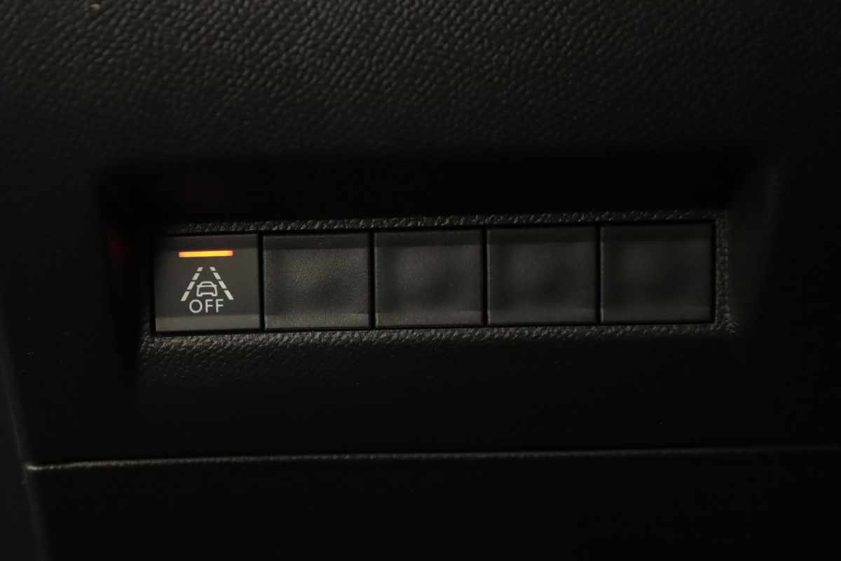 peugeot-2008-2022-gasolina-1199cc