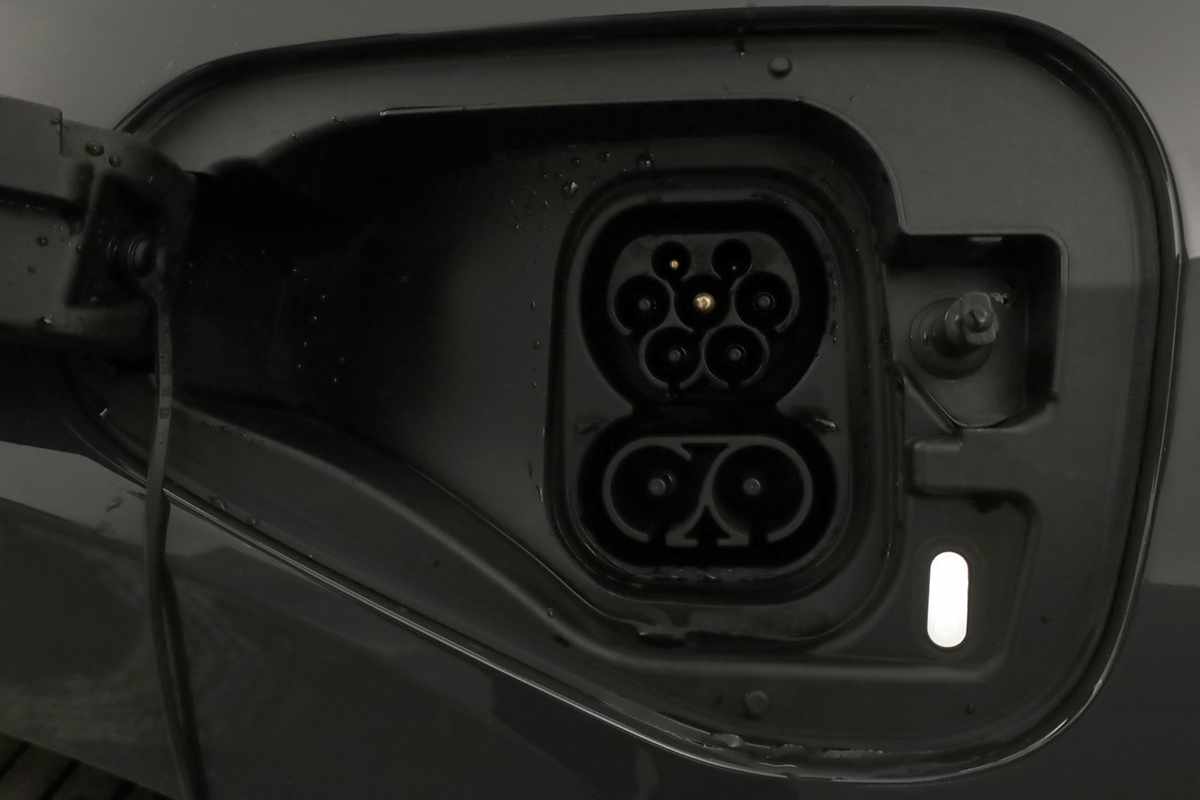 volkswagen-golf-2025-hibrido-a-gasolina-1498cc