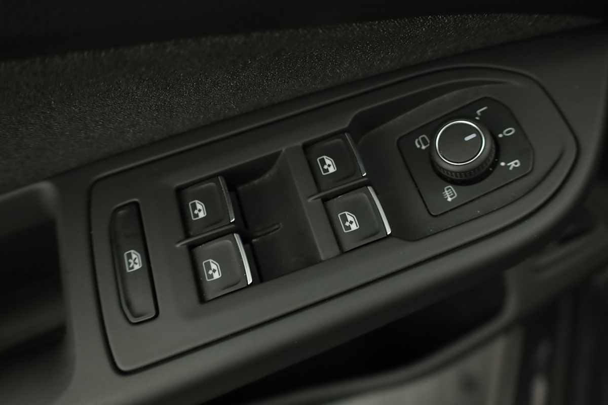 volkswagen-golf-2025-hibrido-a-gasolina-1498cc