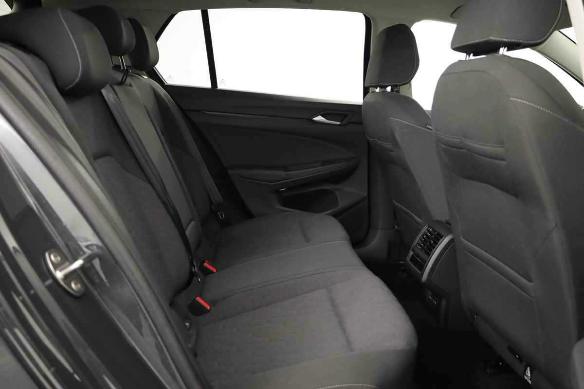 volkswagen-golf-2025-hibrido-a-gasolina-1498cc