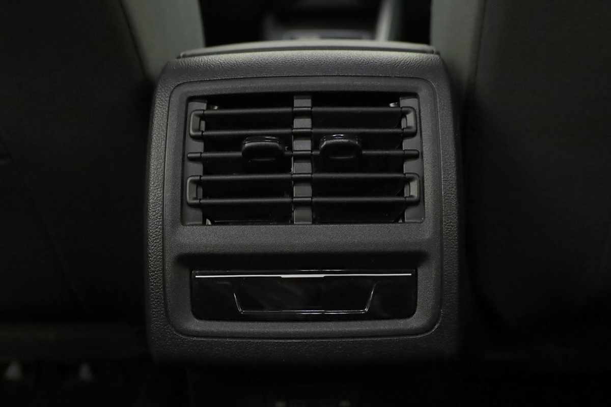volkswagen-golf-2025-hibrido-a-gasolina-1498cc