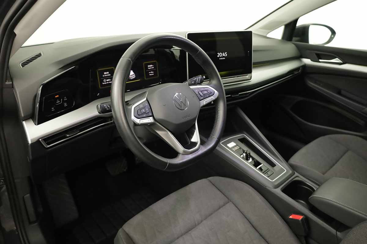 volkswagen-golf-2025-hibrido-a-gasolina-1498cc