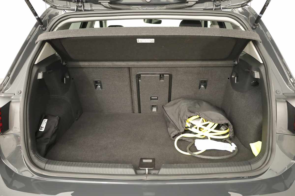 volkswagen-golf-2025-hibrido-a-gasolina-1498cc