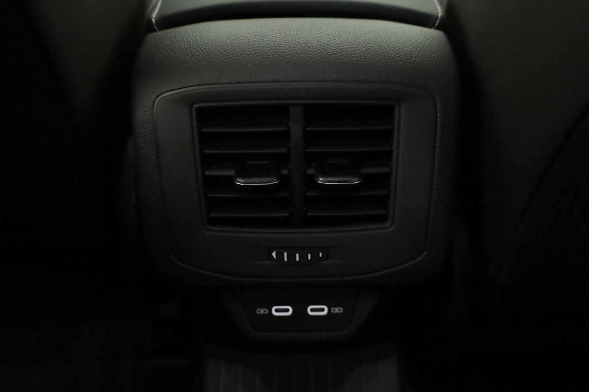 volkswagen-t-roc-2025-gasolina-999cc