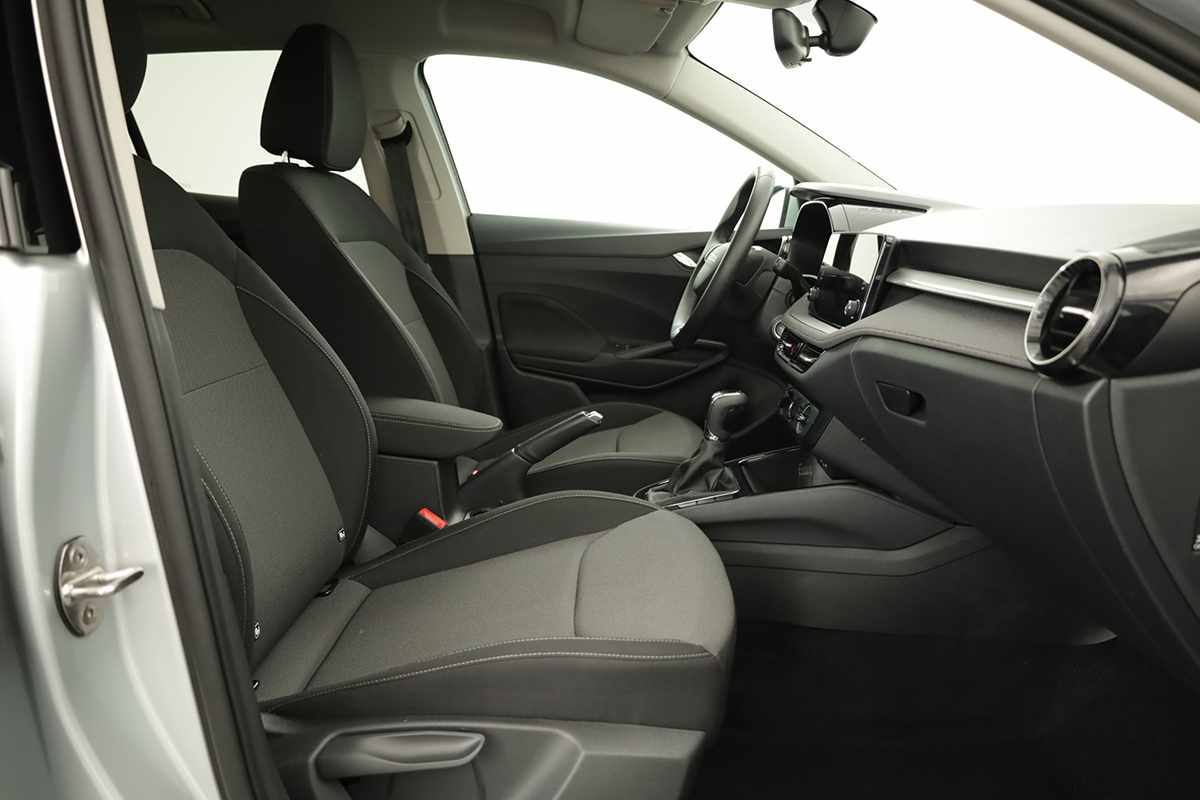 skoda-fabia-2025-gasolina-999cc