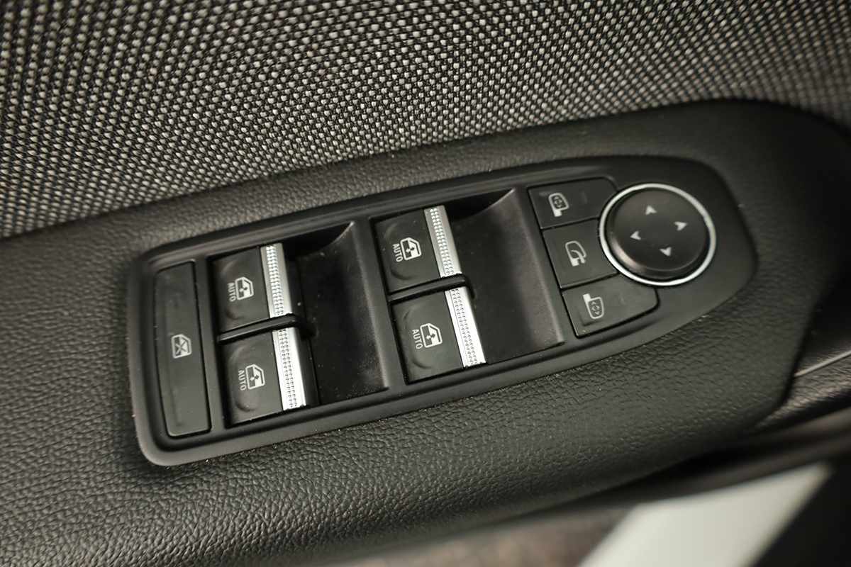 renault-captur-2025-gpl-999cc