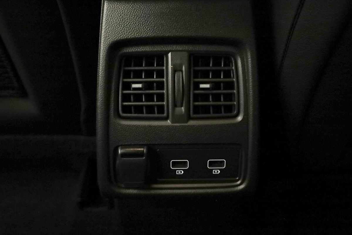 renault-captur-2023-gpl-999cc
