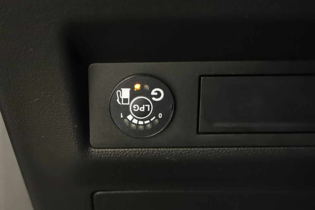 renault-captur-2024-gpl-999cc