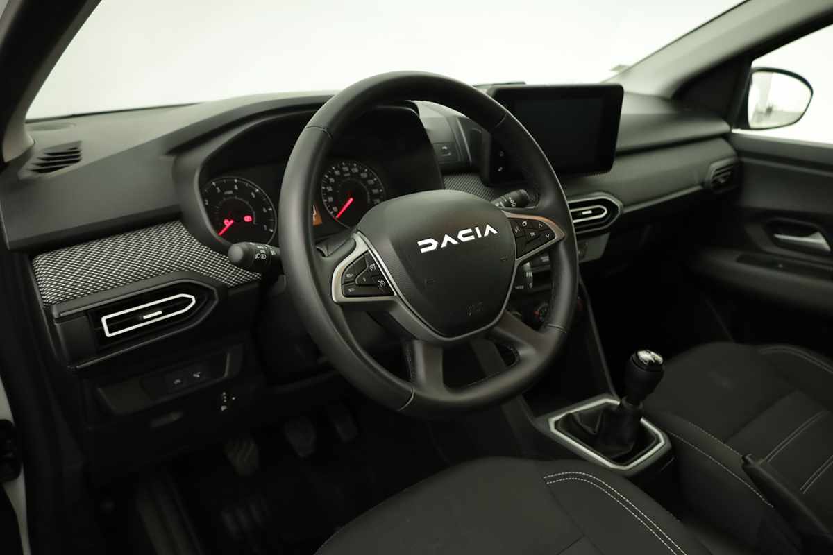 dacia-sandero-2024-gpl-999cc