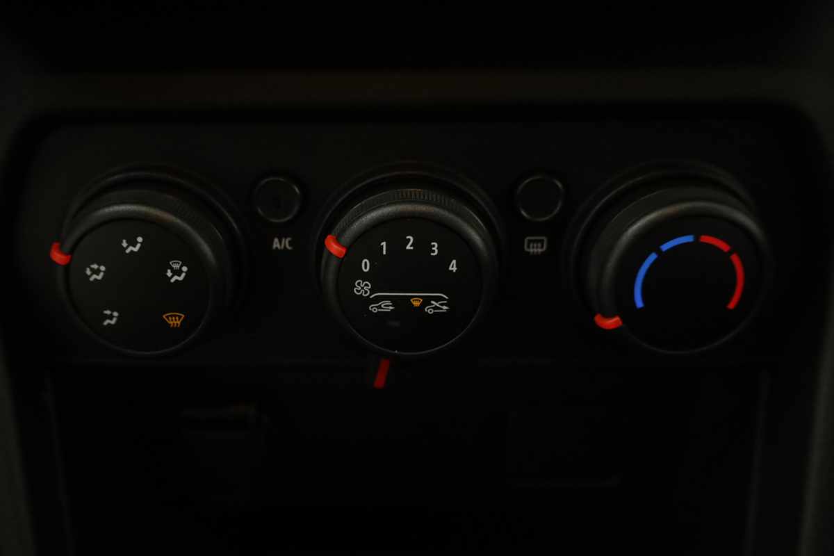 dacia-sandero-2024-gpl-999cc