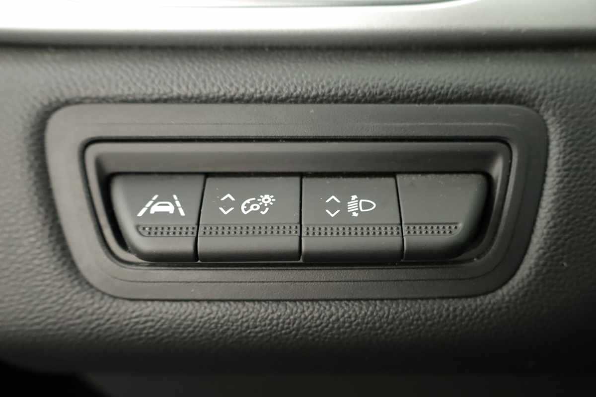 renault-captur-2024-gasolina-999cc