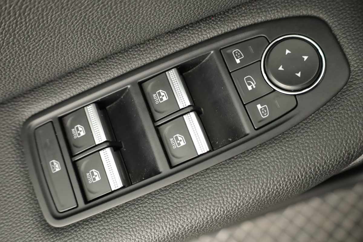 renault-captur-2024-gasolina-999cc