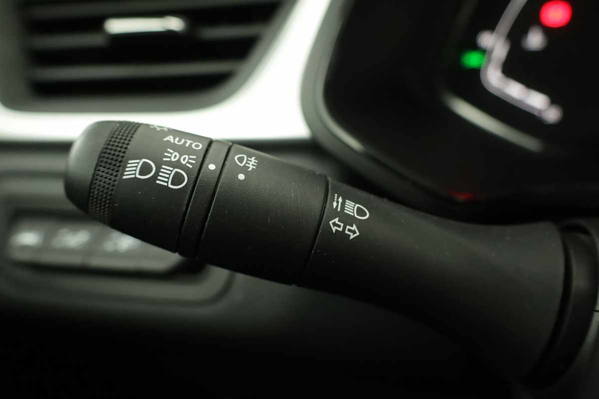 renault-captur-2024-gpl-999cc