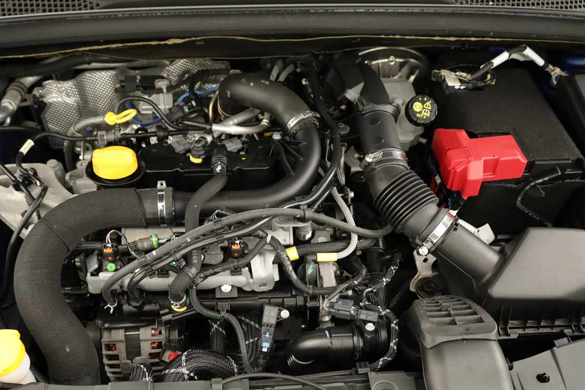 renault-captur-2024-gpl-999cc