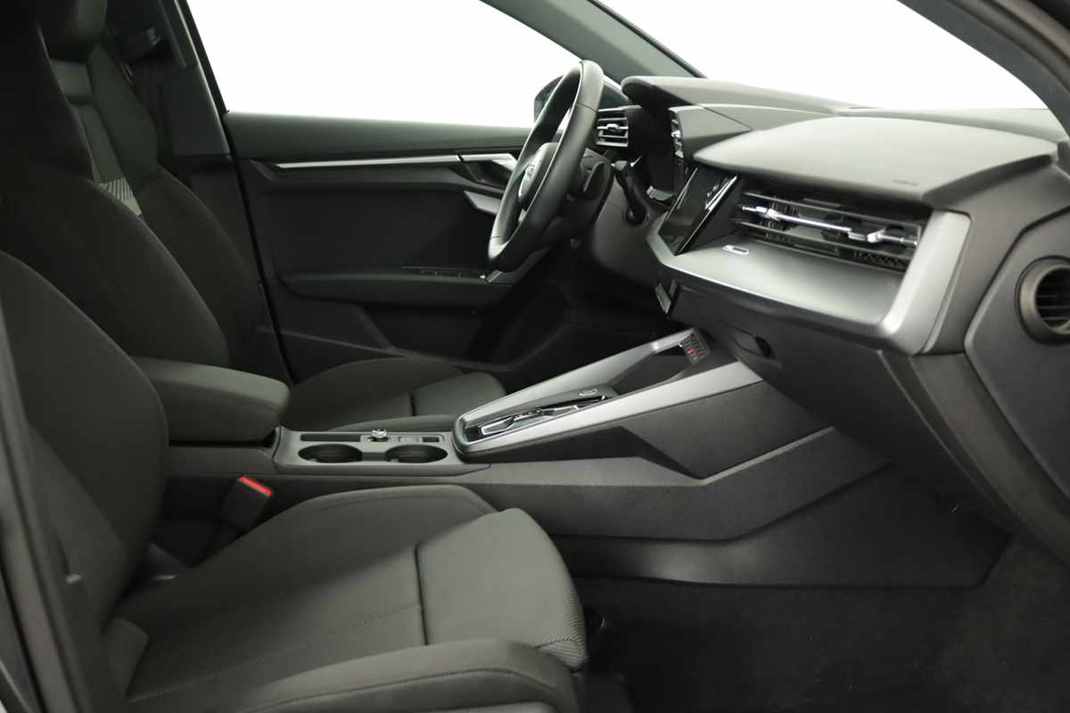 audi-a3-limousine-2025-gasolina-1498cc