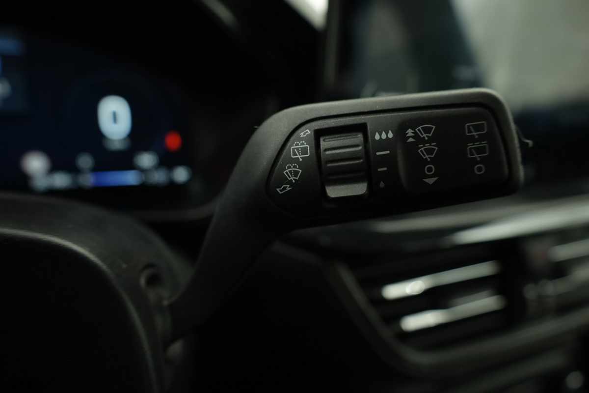 ford-focus-2024-gasolina-998cc