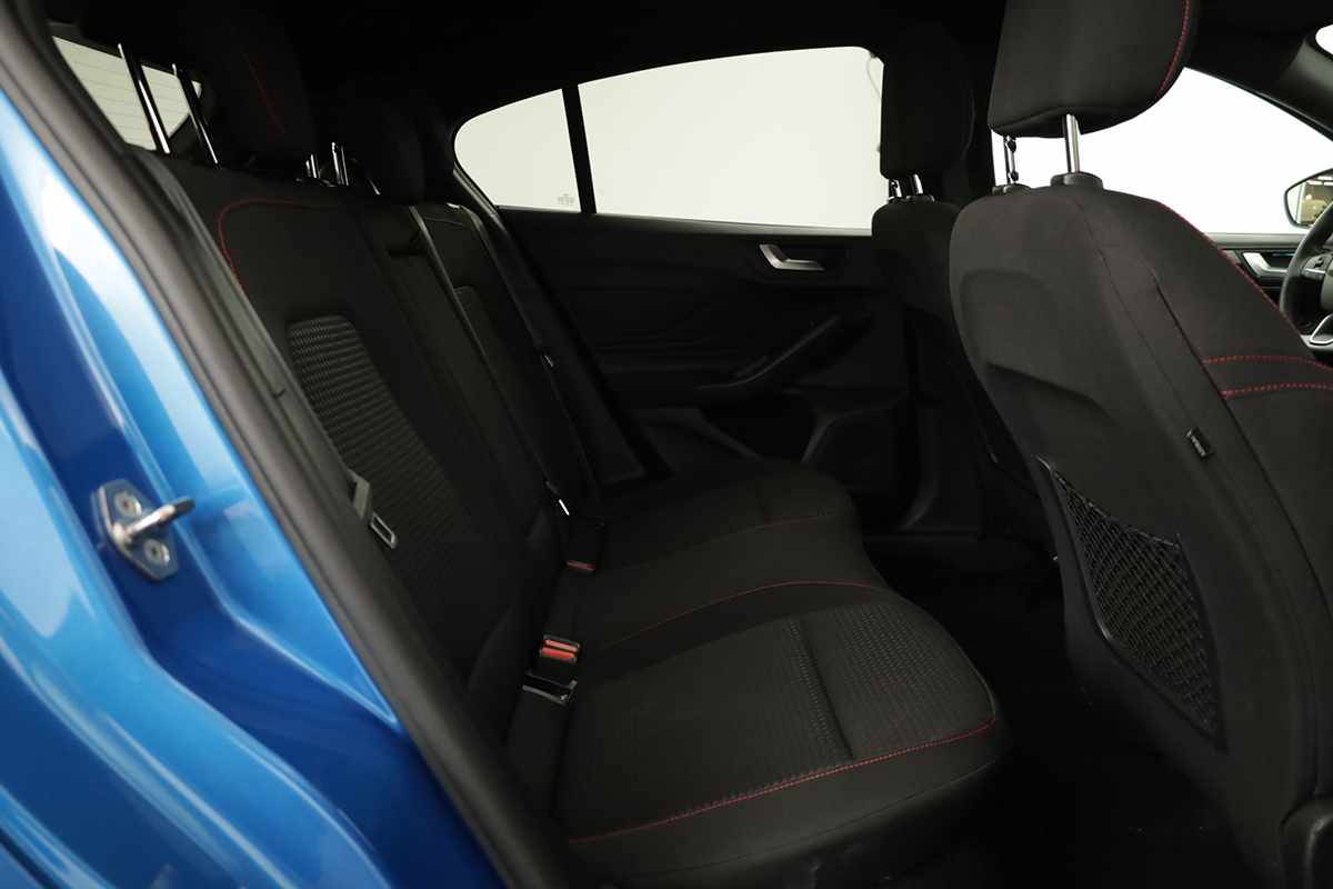 ford-focus-2024-gasolina-998cc