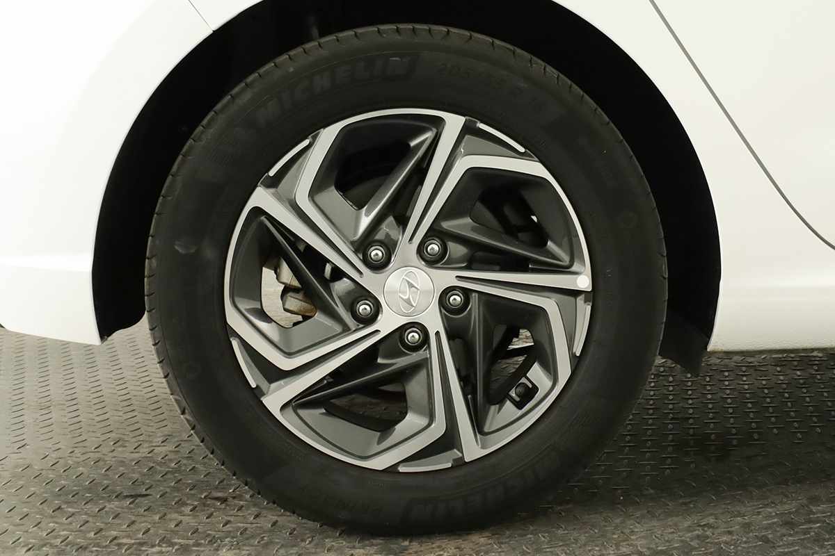 hyundai-i30-2024-gasolina-998cc