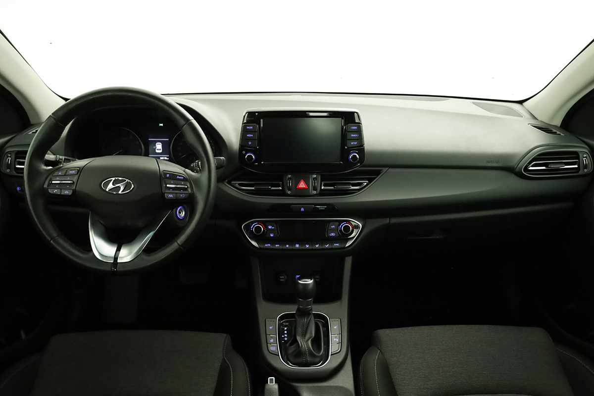 hyundai-i30-2024-gasolina-998cc