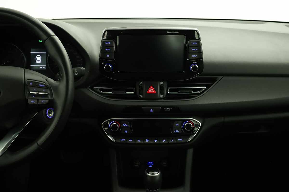 hyundai-i30-2024-gasolina-998cc