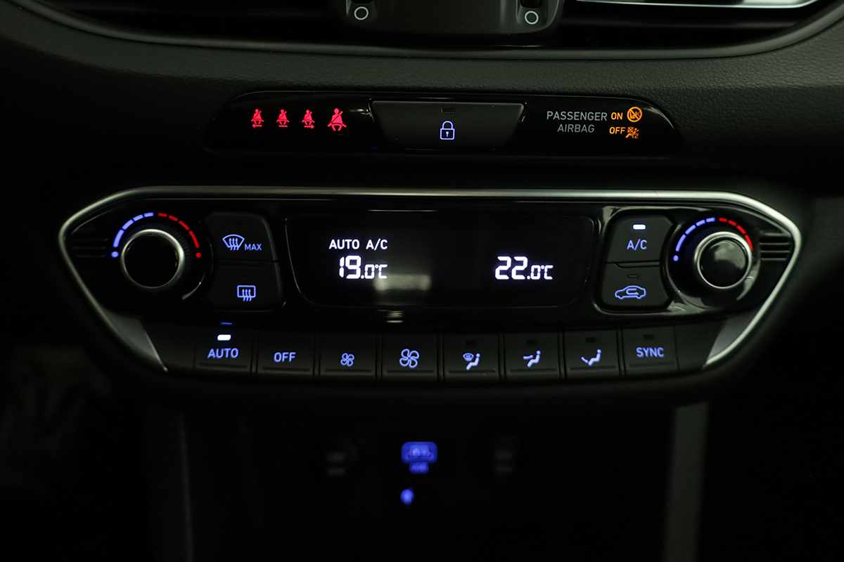 hyundai-i30-2024-gasolina-998cc