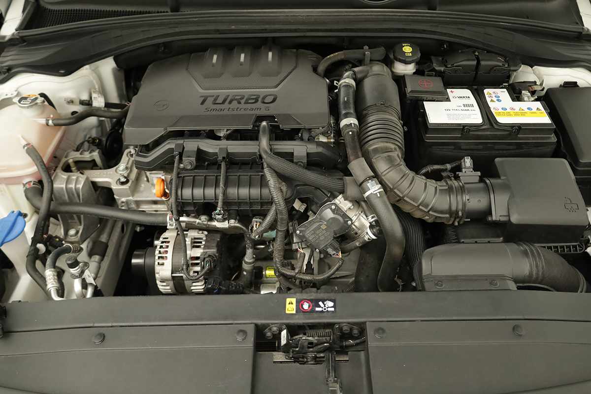 hyundai-i30-2024-gasolina-998cc
