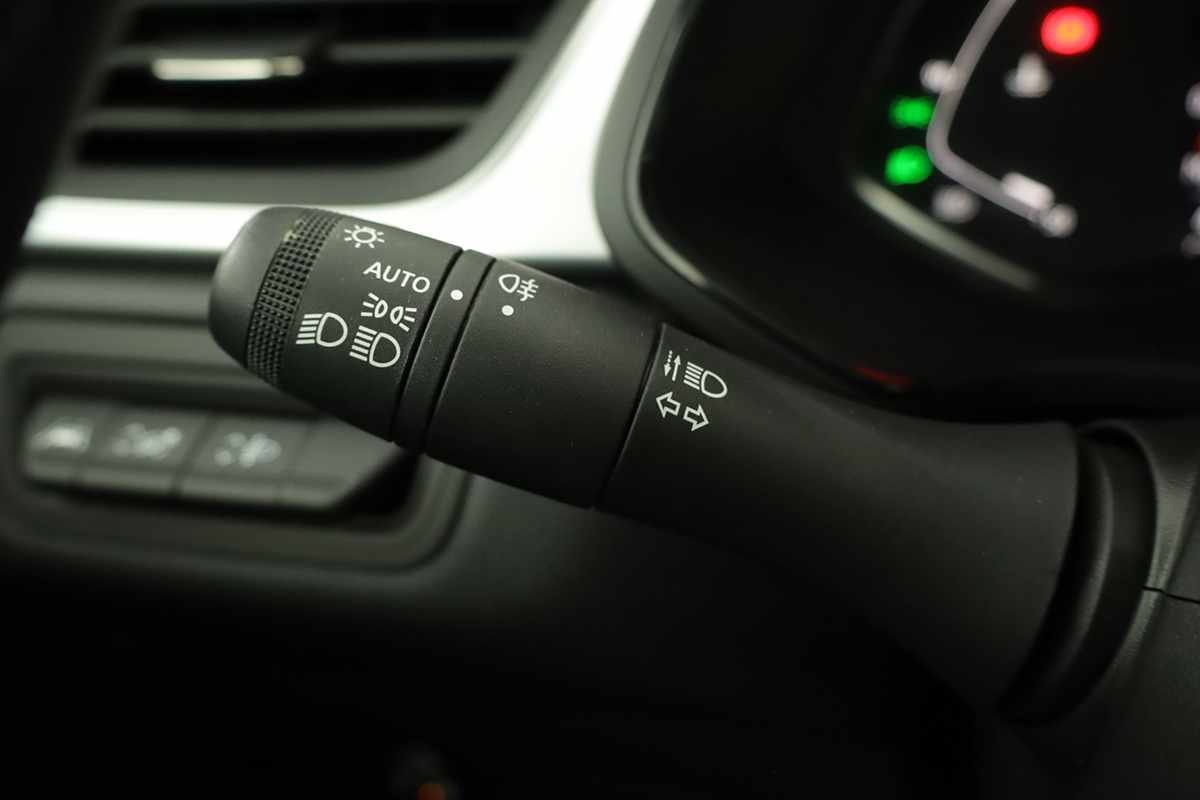renault-captur-2023-gpl-999cc