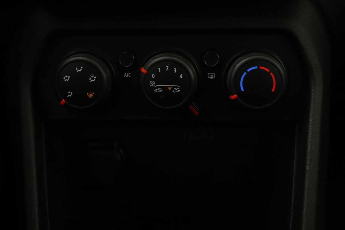dacia-sandero-2024-gasolina-999cc