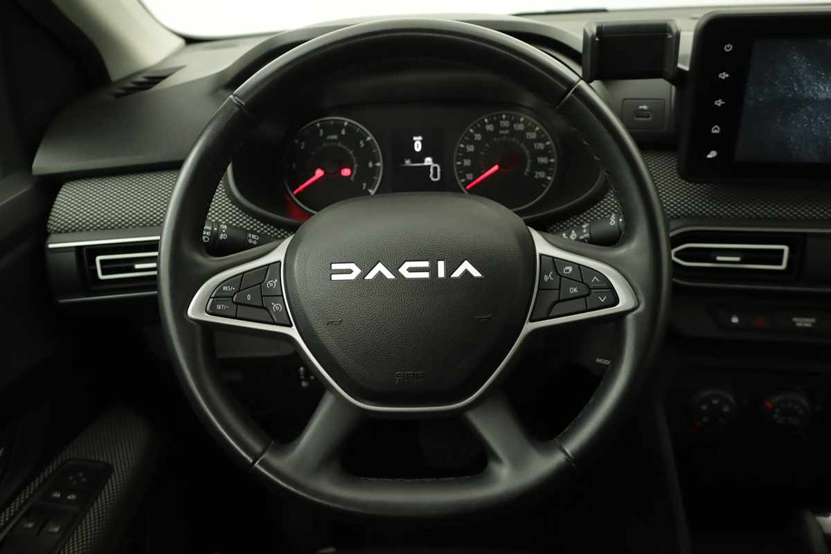dacia-sandero-2024-gasolina-999cc